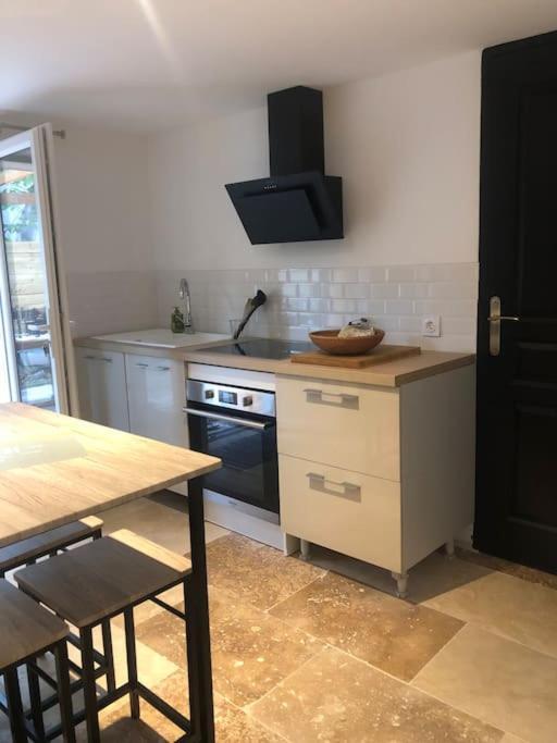 Apartmán Bienvenue « A L'Ombre Du Figuier » Pieusse Exteriér fotografie